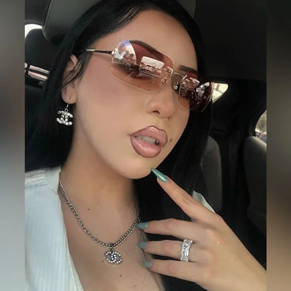 NWT Rectangle Y2k Sunglasses for Women, CLEAR OR PINK COLORS AVAILABLE - Picture 7 of 8